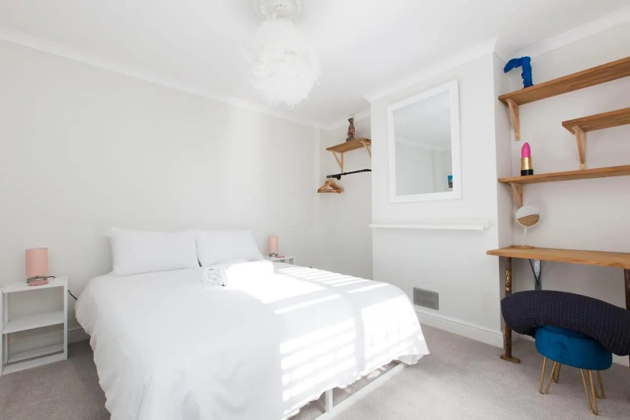 Spacious Apartment In The City Centre Brighton